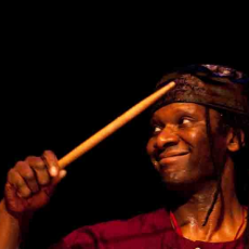 Hamid Drake, Музыкальный Портал α