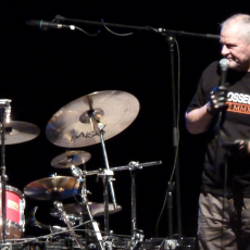 Jon Hiseman, Музыкальный Портал α