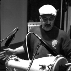 Milton Cardona, Музыкальный Портал α