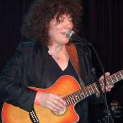 Bridget St. John, Музыкальный Портал α