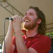 Kevin Drew, Музыкальный Портал α