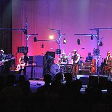 Modest Mouse, Музыкальный Портал α