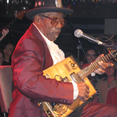 Bo Diddley, Музыкальный Портал α