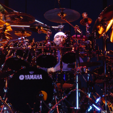 Carter Beauford, Музыкальный Портал α