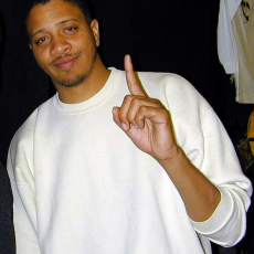 Chali 2na, Музыкальный Портал α