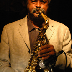 Charles McPherson, Музыкальный Портал α