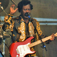 Earl King, Музыкальный Портал α