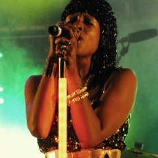 Келис, Музыкальный Портал α