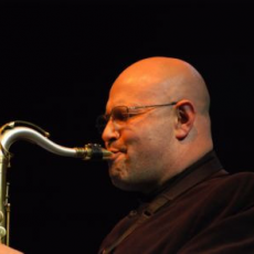 Piotr Baron, Музыкальный Портал α
