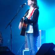 Laura Cantrell, Музыкальный Портал α